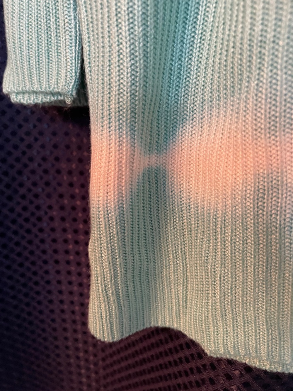 MACARON Aqua and White Ribbed V-Neck Top - Picture 12 of 16